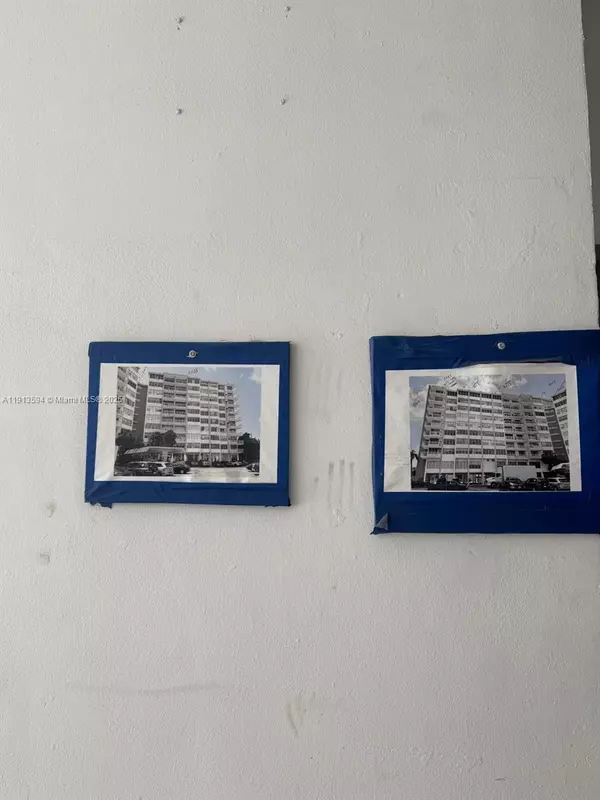 North Miami Beach, FL 33162,2025 NE 164th St #406