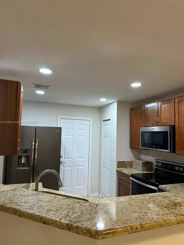 Tamarac, FL 33321,9113 Chambers St