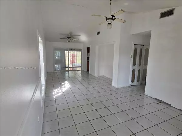 Miami, FL 33183,13915 SW 56th Ln