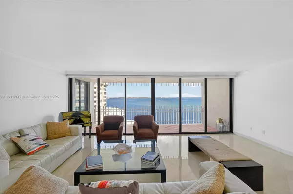 Miami, FL 33133,2 Grove Isle Dr #B1505