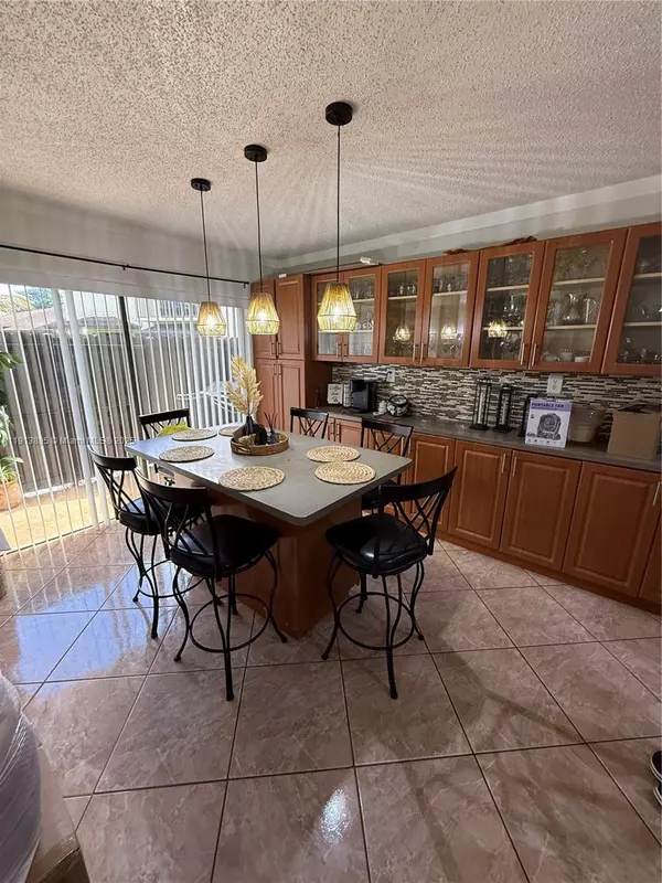 Miami, FL 33175,13994 SW 46th Ter #262