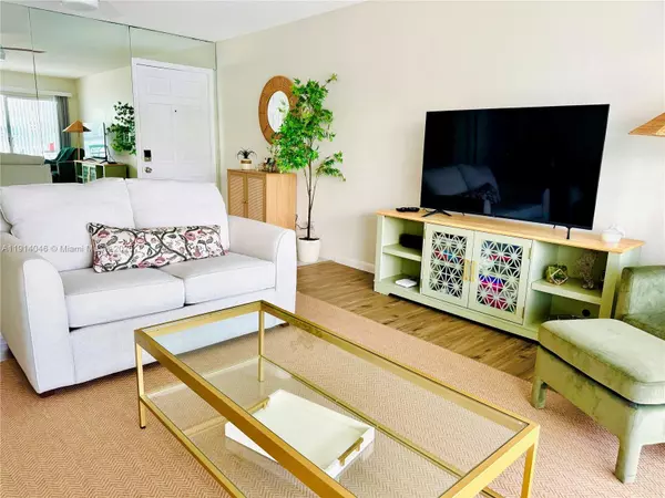 Fort Lauderdale, FL 33308,Address not disclosed