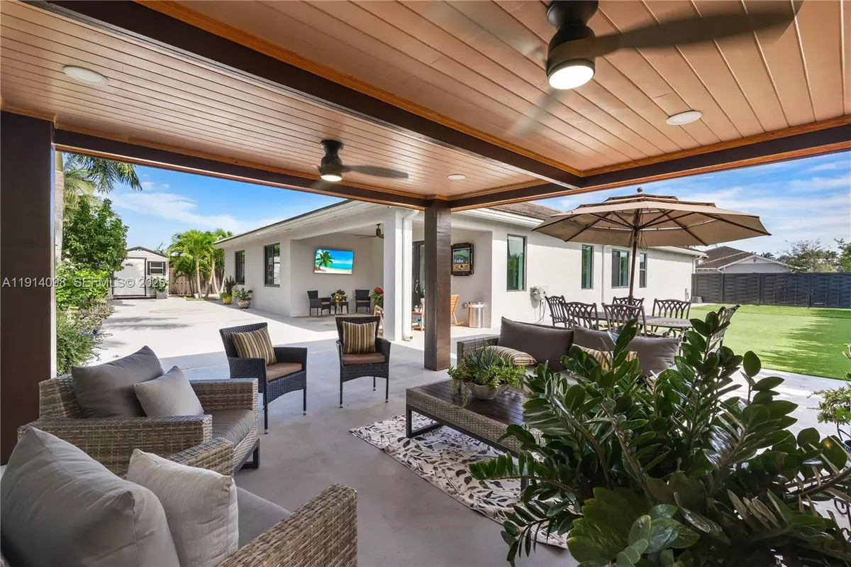 Miami, FL 33177,19950 SW 132nd Ct