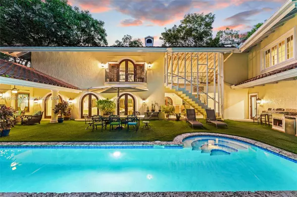 Miami, FL 33133,3506 Banyan Cir