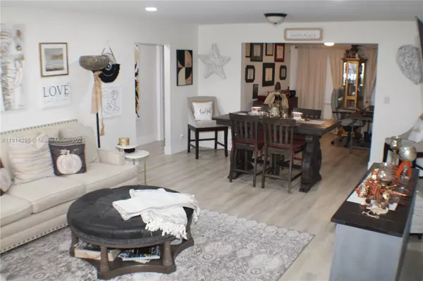 Boynton Beach, FL 33426,1511 Alfred Dr