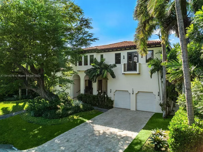 320 Atlantic Road, Key Biscayne, FL 33149