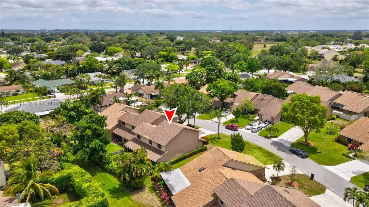 Wellington, FL 33414,11905 Donlin Dr