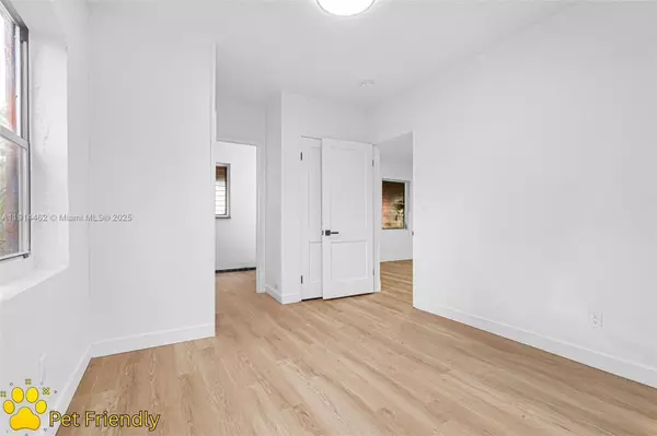 North Miami, FL 33161,12287 NE 7th Ave #1