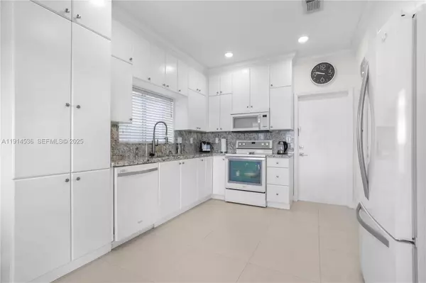 Miami, FL 33186,13430 SW 136th Ter