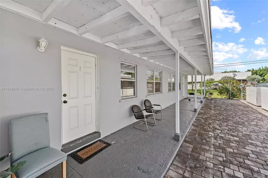 1125 NE 5th Ave #1, Fort Lauderdale, FL 33304