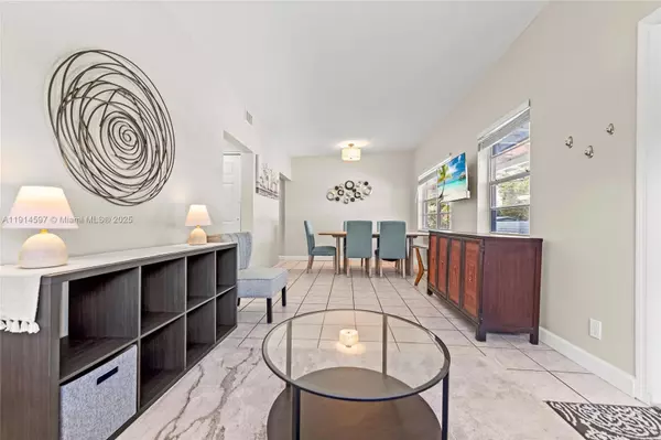 Fort Lauderdale, FL 33304,1125 NE 5th Ave #1