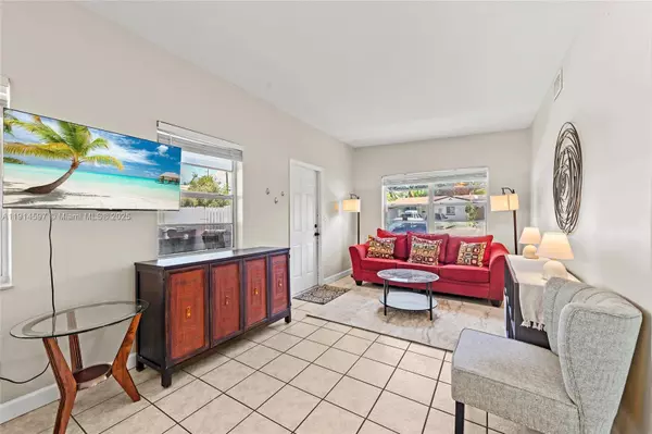 Fort Lauderdale, FL 33304,1125 NE 5th Ave #1