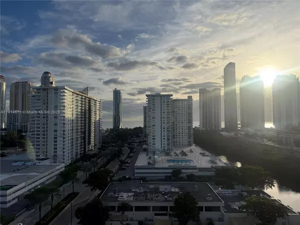 Sunny Isles Beach, FL 33160,250 174th St #1405