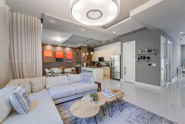 Miami, FL 33133,3318 Day Ave #7