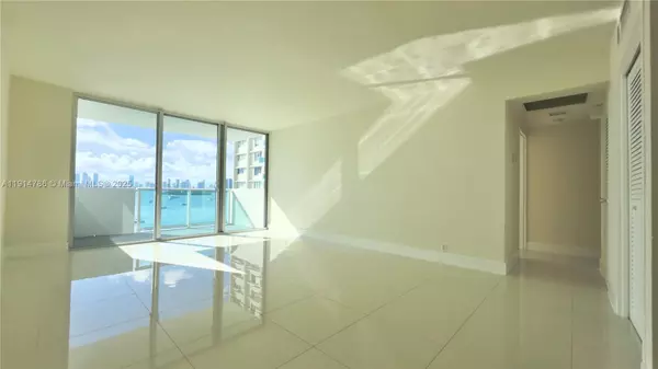1200 west ave #704, Miami Beach, FL 33139