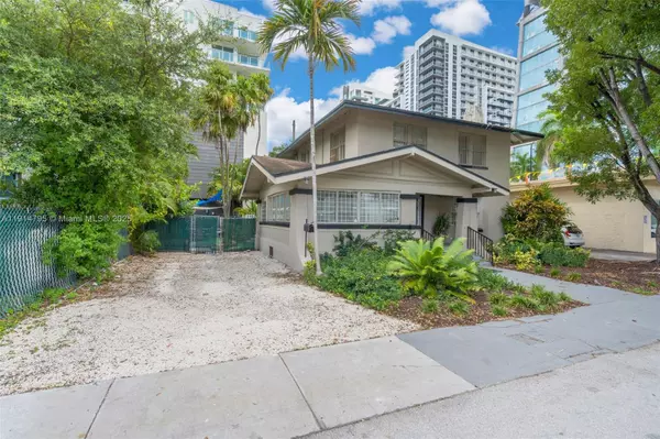 Miami, FL 33137,314 NE 26th Ter