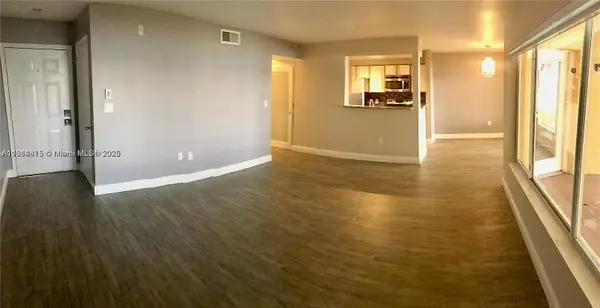 Oakland Park, FL 33309,2445 NW 33rd St #1404