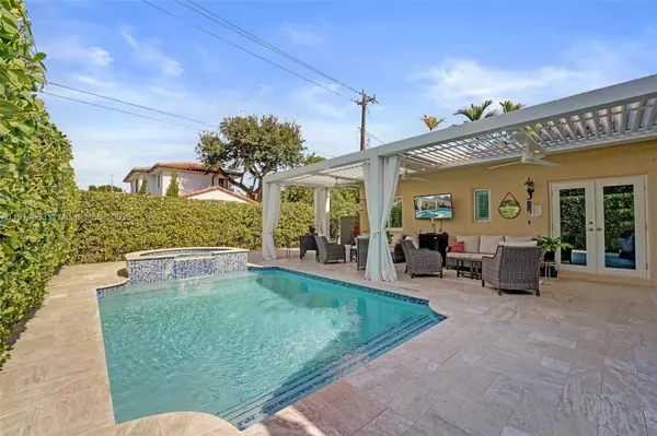 Fort Lauderdale, FL 33301,Address not disclosed