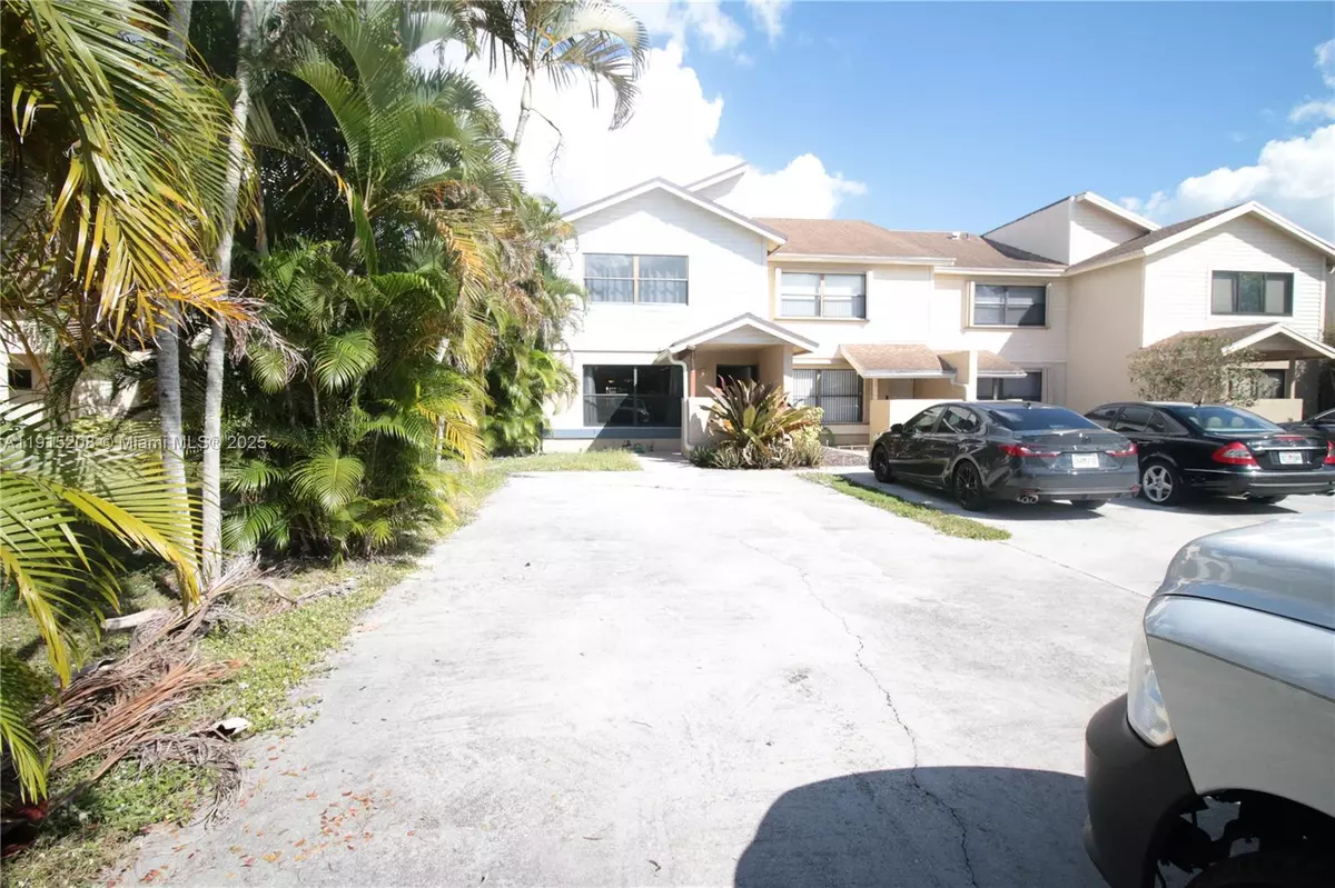 Wellington, FL 33414,1602 Montauk Dr