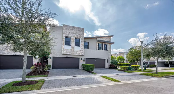 Doral, FL 33178,10574 NW 81 St Terrace #0