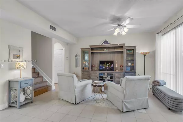 Doral, FL 33178,11438 NW 62nd Ter #223