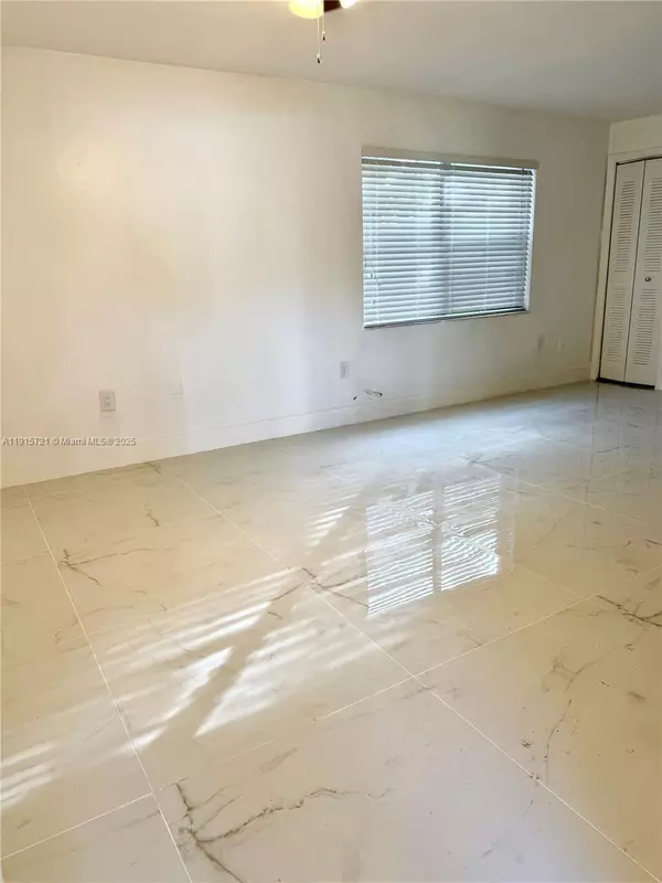 Miami, FL 33142,2154 NW 61st St #2160