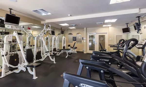 South Miami, FL 33143,6001 SW 70th St #115