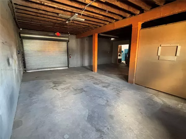 7200 NW 7th Ave, Miami, FL 33150