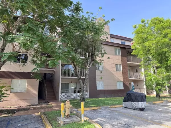 Miami, FL 33193,15241 SW 80th St #207