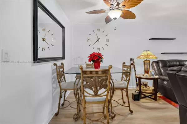 Lauderdale Lakes, FL 33311,2801 Somerset Dr #411