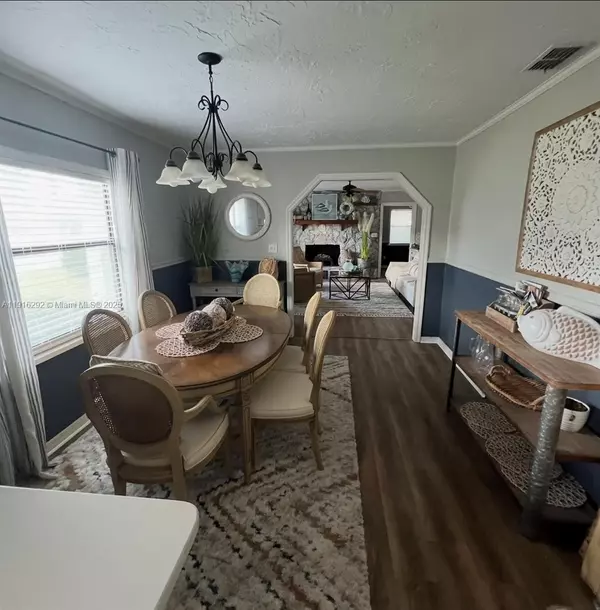 Other City - In The State Of Florida, FL 34484,3887 E County Road 466