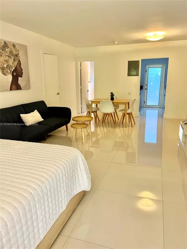 Miami Beach, FL 33139,1604 Drexel Ave #103