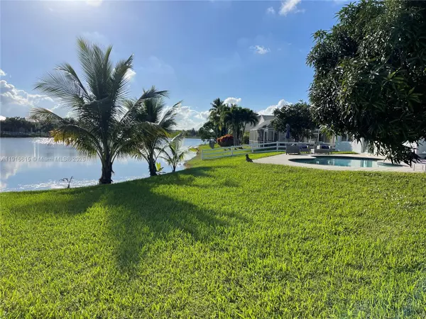 Pembroke Pines, FL 33027,16120 SW 11th St