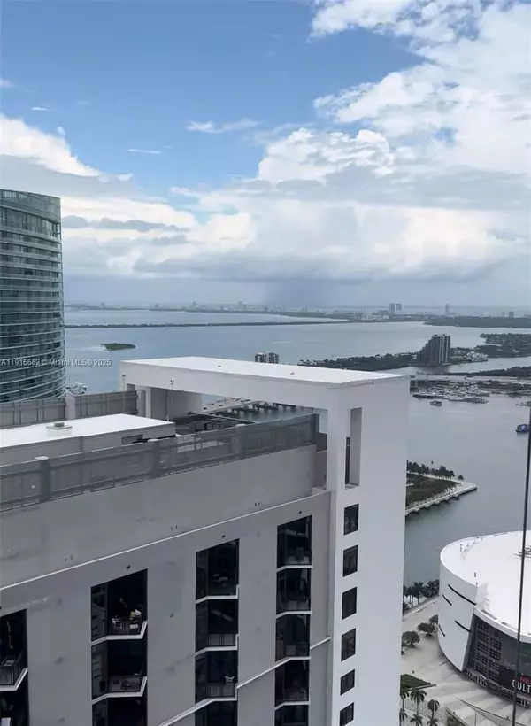 Miami, FL 33132,159 NE 6th St #4713