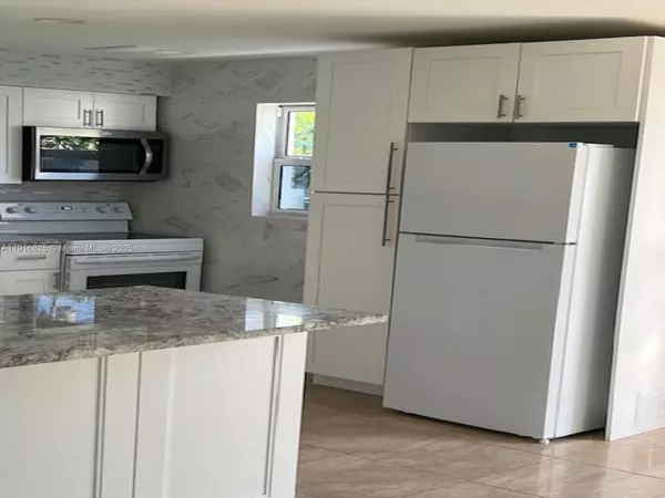 Pompano Beach, FL 33064,4281 NE 13th Ave