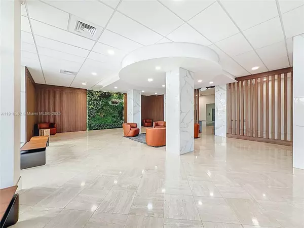 Sunny Isles Beach, FL 33160,250 174th St #1212