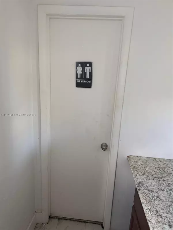 Miami, FL 33134,4751 W Flagler St