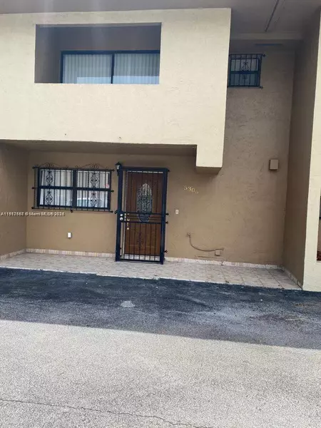 5306 W 26th Ave #102, Hialeah, FL 33016