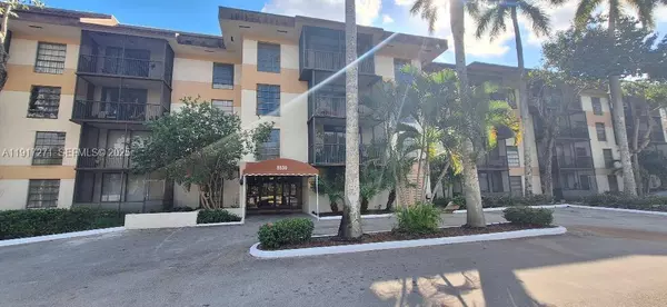 Lauderhill, FL 33319,5530 NW 44th St #113C