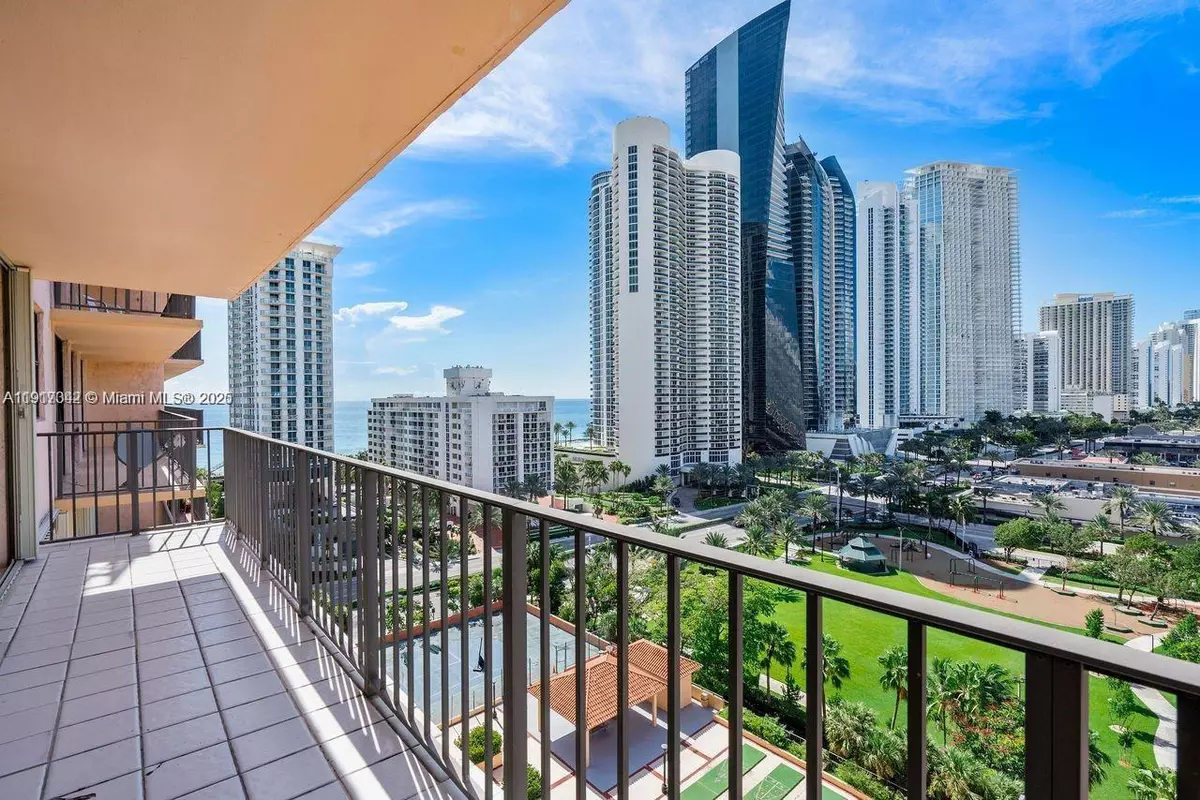 Sunny Isles Beach, FL 33160,210 174th St #1804