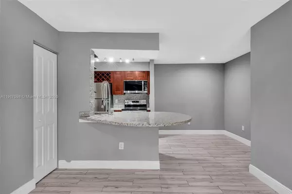 1263 SW 46th Ave #2103, Pompano Beach, FL 33069