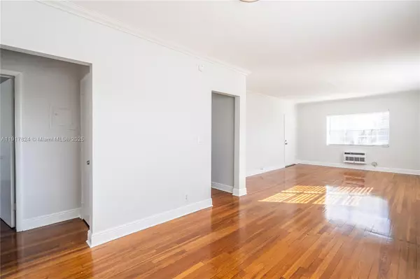 Miami Beach, FL 33141,330 84th St #12