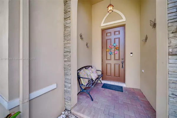 Miami, FL 33194,15242 SW 8th Way