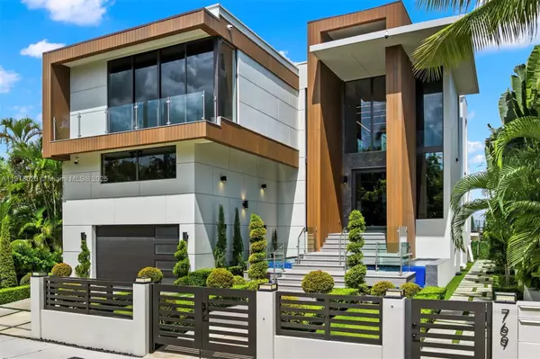 Miami, FL 33138,769 NE 77th Ter