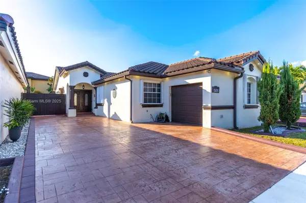 9532 SW 154th Pl, Miami, FL 33196