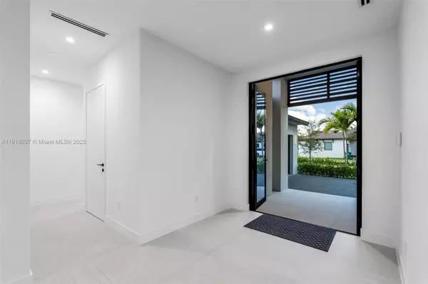 Cutler Bay, FL 33157,8240 SW 193rd Terrace