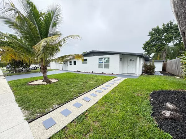 Davie, FL 33314,5611 SW 38th St