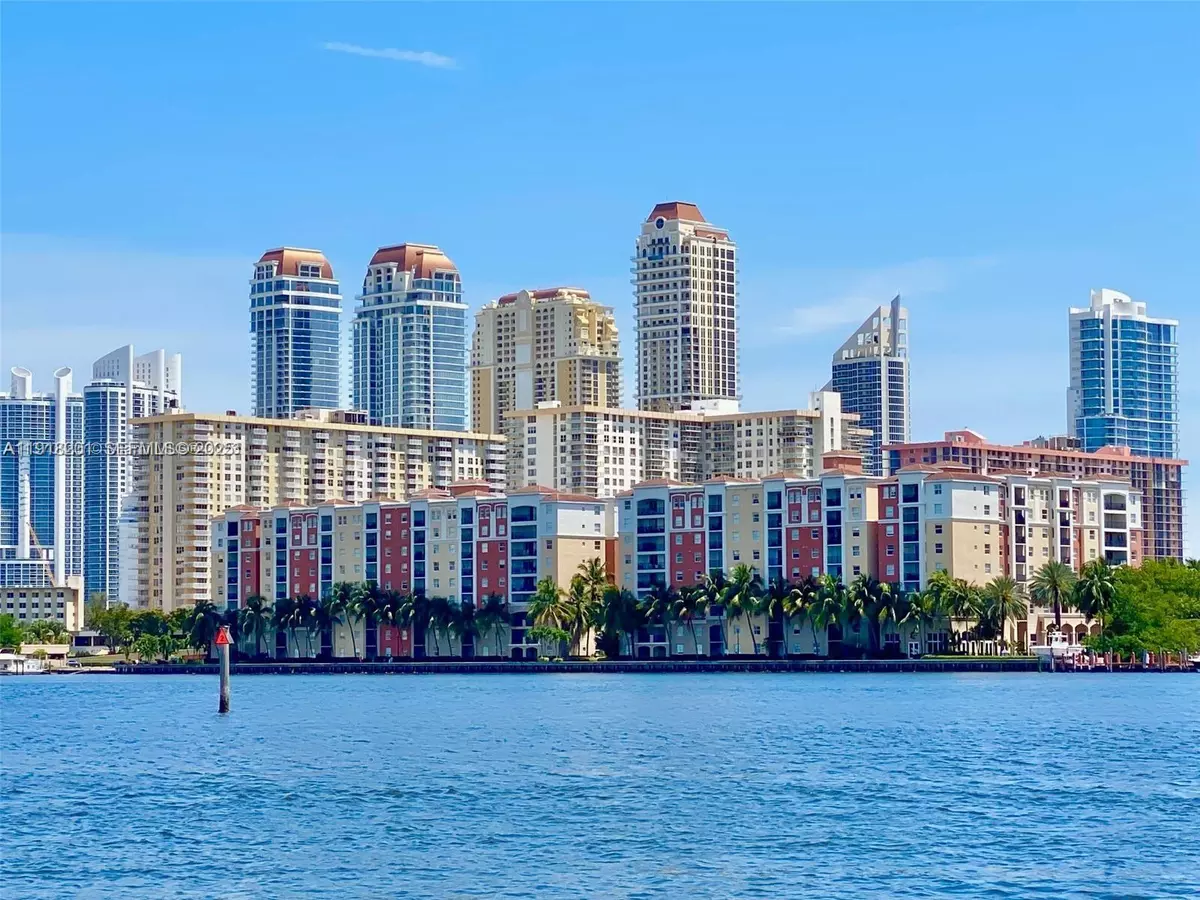 Sunny Isles Beach, FL 33160,17100 N Bay Rd #1604