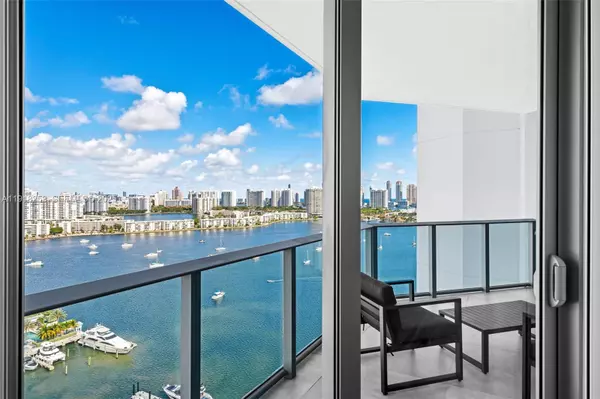 17111 Biscayne Blvd #2103, North Miami Beach, FL 33160