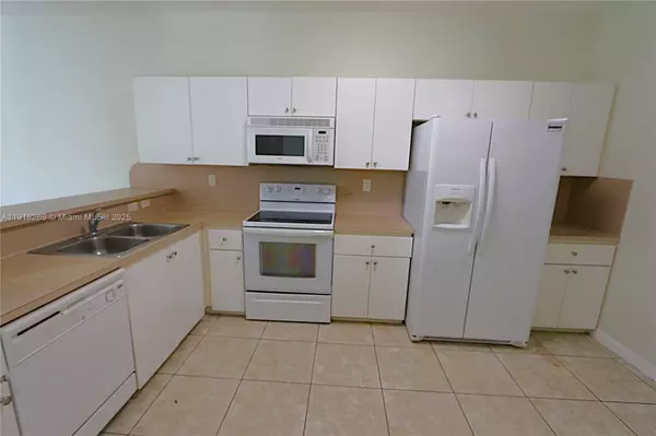 Miami, FL 33196,15276 SW 88th Ter